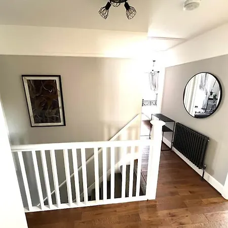 Spacious 3 Bed Apt Sleeps 5 Near Bournemouth Beach Exterior photo